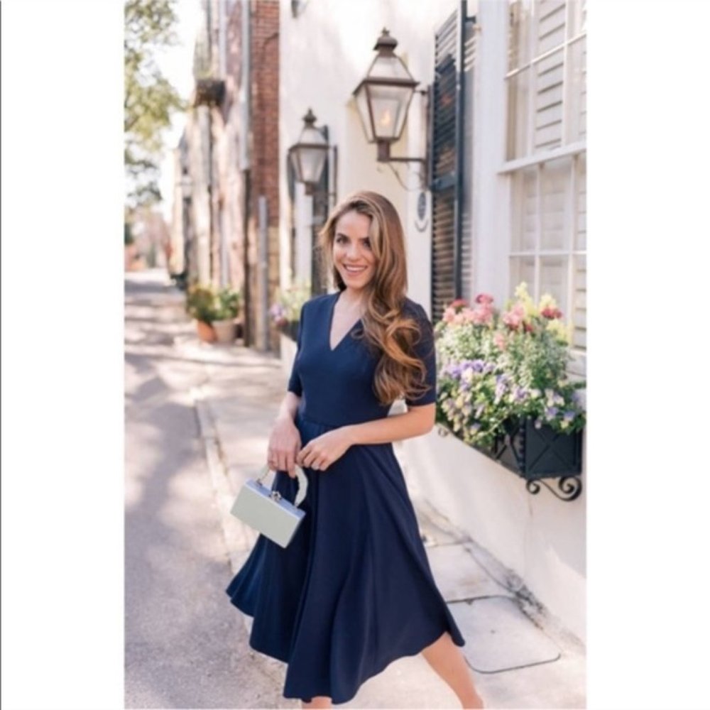 Gal Meets Glam Collection Edith Crepe City Dress - Picture 1 of 6